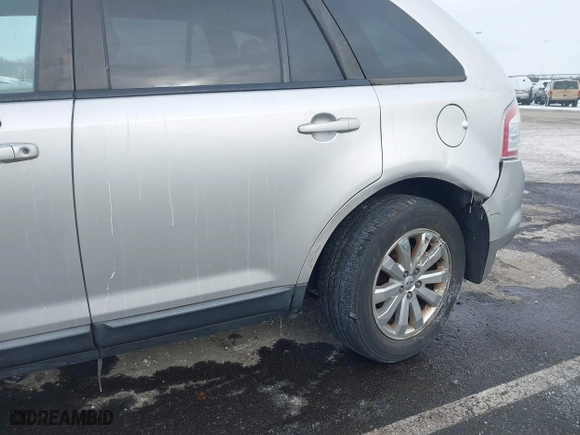 2009 Ford Edge SEL with VIN 2FMDK38C49BA59877, listed as a IAAI auction lot 41376870 with 102,192 mi miles. Bid and sale history available at carsss.com. Image 6.