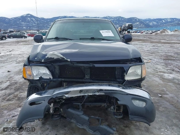 2000 Ford F-150 XL with VIN 2FTRX18L4YCA71181, listed as a IAAI auction lot 41598088 with 1 mi miles. Bid and sale history available at carsss.com. Image 12.