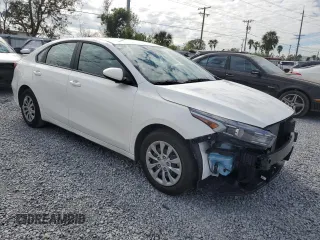 2024 Kia Forte LXS with VIN 3KPF24AD7RE827656, listed as a Copart auction lot 88773335 with 21,818 mi miles and Non Repairable. Bid and sale history available at carsss.com. Image 4.