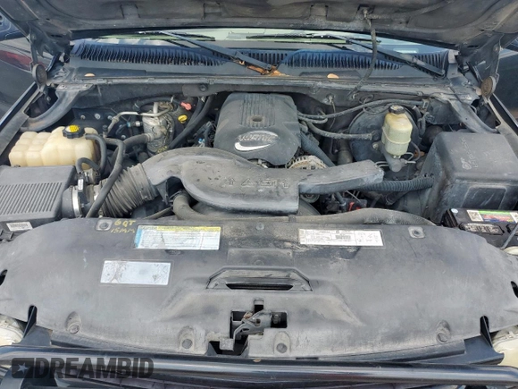 2001 Chevrolet Tahoe LT with VIN 1GNEK13T11R207478, listed as a Copart auction lot 54766815 with 301,575 mi miles and Salvage title. Bid and sale history available at DreamBid. Image 12.