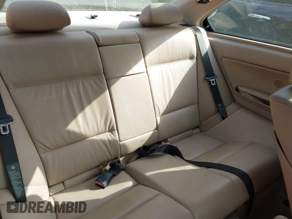 2003 BMW 3 Series 330Ci with VIN WBABN53423PH02242, listed as a IAAI auction lot 41851138 with 172,522 mi miles and . Bid and sale history available at DreamBid. Image 8.