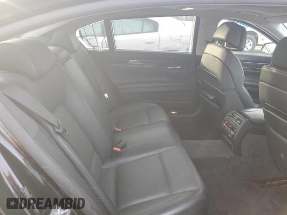 2010 BMW 7 Series 750Li xDrive с VIN WBAKC8C56AC430408, выставлен на аукционе Copart как лот 86943134 с пробегом 90 418 миль миль и Списание • Salvage title. История ставок и продаж доступна на DreamBid. Изображение 10.