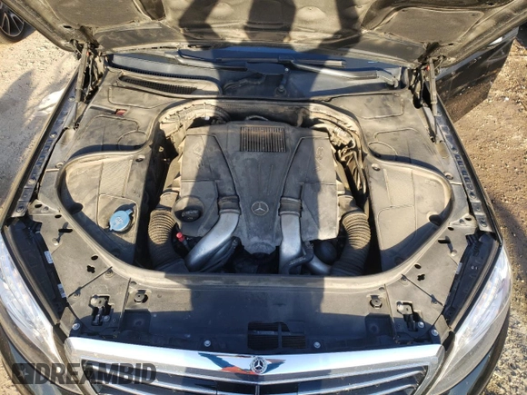2016 Mercedes-Benz S 550 with VIN WDDUG8CB5GA245637, listed as a Copart auction lot 68300132 with 118,627 mi miles and . Bid and sale history available at DreamBid. Image 11.