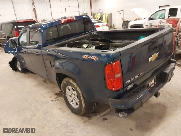 2020 Chevrolet Colorado 4WD Work Truck with VIN 1GCGTBEN7L1113061, listed as a IAAI auction lot 41688068 with 1 mi miles. Bid and sale history available at carsss.com. Image 3.