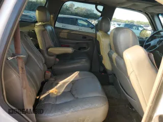 2004 Chevrolet Tahoe LT with VIN 1GNEK13Z94R167904, listed as a Copart auction lot 75487314 with 294,829 mi miles and Clean Title. Bid and sale history available at carsss.com. Image 11.