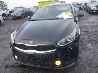 2020 Kia Forte LXS z VIN 3KPF24AD9LE150116, wystawiony jako IAAI lot #41548575 z przebiegiem 113 172 mil mil oraz . Historia ofert i sprzedaży dostępna na DreamBid. Obrazek 12.