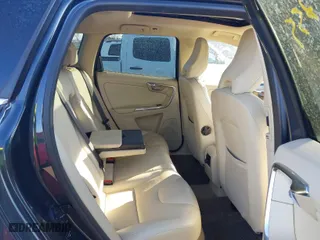 2013 Volvo XC60 3.2L with VIN YV4952DZ3D2370105, listed as a IAAI auction lot 41445755 with 1 mi miles. Bid and sale history available at carsss.com. Image 8.