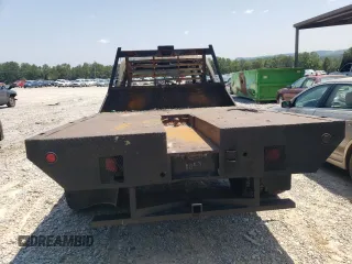 2006 Chevrolet Silverado 3500 DRW Wrk Trk with VIN 1GCJK33206F131187, listed as a Copart auction lot 68281934 with 0 mi miles and Salvage Title. Bid and sale history available at carsss.com. Image 6.