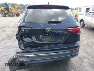 2022 Volkswagen Tiguan SE с VIN 3VV3B7AX8NM060805, выставлен на аукционе IAAI как лот 42271670 с пробегом 41 143 миль миль и . История ставок и продаж доступна на DreamBid. Изображение 17.