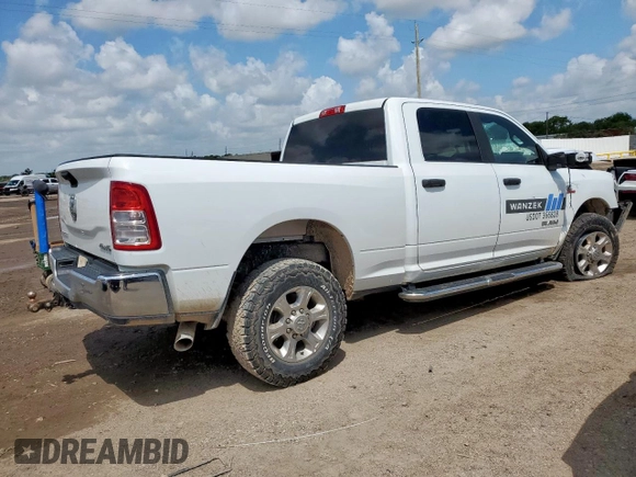 2024 Ram 2500 Big Horn z VIN 3C6UR5DL2RG105664, wystawiony jako Copart lot #60830915 z przebiegiem 53 811 mil mil oraz Szkoda całkowita • Salvage title. Historia ofert i sprzedaży dostępna na DreamBid. Obrazek 3.
