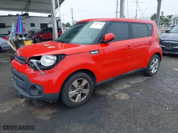 2019 Kia Soul with VIN KNDJN2A21K7025193, listed as a IAAI auction lot 41807788 with 100,193 mi miles. Bid and sale history available at carsss.com. Image 2.