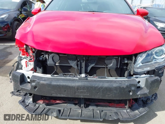 2014 Lexus CT 200h with VIN JTHKD5BH1E2181794, listed as a IAAI auction lot 41735349 with 41,146 mi miles and . Bid and sale history available at DreamBid. Image 19.