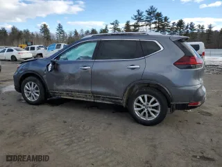 2020 Nissan Rogue SV with VIN KNMAT2MV6LP500933, listed as a Copart auction lot 45981465 with 0 mi miles and Salvage Title. Bid and sale history available at carsss.com. Image 2.