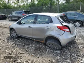 2011 Mazda 2 Sport z VIN JM1DE1HY1B0124249, wystawiony jako Copart lot #56141275 z przebiegiem 249 890 mil mil oraz Szkoda całkowita • Salvage title. Historia ofert i sprzedaży dostępna na DreamBid. Obrazek 2.