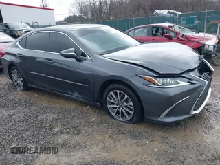 2022 Lexus ES 350 z VIN 58ACZ1B18NU133558, wystawiony jako IAAI lot #41837796 z przebiegiem 35 770 mil mil oraz . Historia ofert i sprzedaży dostępna na DreamBid. Obrazek 1.
