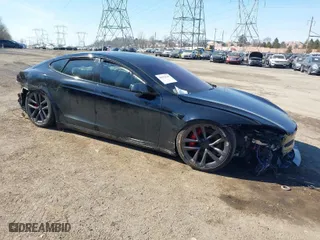 2022 Tesla Model S with VIN 5YJSA1E50NF470991, listed as a IAAI auction lot 41652545 with 1 mi miles. Bid and sale history available at carsss.com. Image 1.