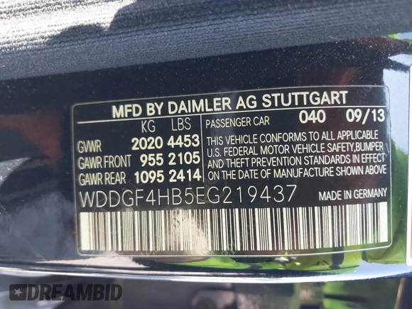 2014 Mercedes-Benz C 250 Sport z VIN WDDGF4HB5EG219437, wystawiony jako IAAI lot #41847571 z przebiegiem 104 981 mil mil oraz . Historia ofert i sprzedaży dostępna na DreamBid. Obrazek 9.