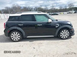 2019 MINI Countryman Cooper S z VIN WMZYT3C53K3E97116, wystawiony jako IAAI lot #42059638 z przebiegiem 72 951 mil mil oraz . Historia ofert i sprzedaży dostępna na DreamBid. Obrazek 13.