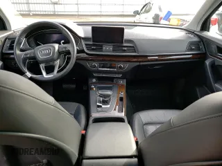 2018 Audi Q5 Premium Plus with VIN WA1BNAFY2J2231172, listed as a Copart auction lot 37492253 with 45,009 mi miles. Bid and sale history available at carsss.com. Image 8.
