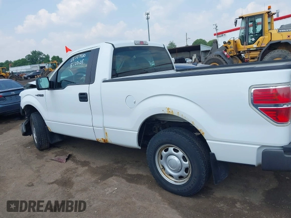 2013 Ford F-150 XL с VIN 1FTMF1CM9DKD55134, выставлен на аукционе IAAI как лот 42376923 с пробегом 74 237 миль миль и . История ставок и продаж доступна на DreamBid. Изображение 15.