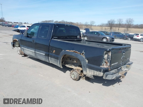 2004 Chevrolet Silverado 1500 Z71 with VIN 2GCEK19T041182019, listed as a IAAI auction lot 41758822 with 166,013 mi miles and . Bid and sale history available at DreamBid. Image 3.