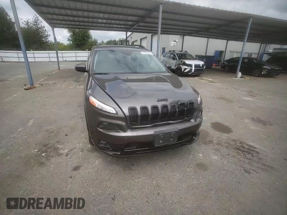 2018 Jeep Cherokee Latitude Tech Connect с VIN 1C4PJLCB2JD615363, выставлен на аукционе Copart как лот 54364595 с пробегом 106 064 миль миль и Списание • Salvage title. История ставок и продаж доступна на DreamBid. Изображение 14.