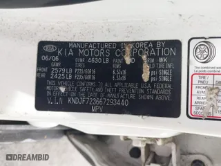 2006 Kia Sportage LX with VIN KNDJF723667293440, listed as a IAAI auction lot 41566559 with 171,681 mi miles. Bid and sale history available at carsss.com. Image 9.