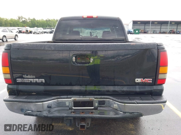 2006 GMC Sierra 1500 SLT with VIN 2GTEK13T561232618, listed as a IAAI auction lot 42086899 with 310,473 mi miles and . Bid and sale history available at carsss.com. Image 15.