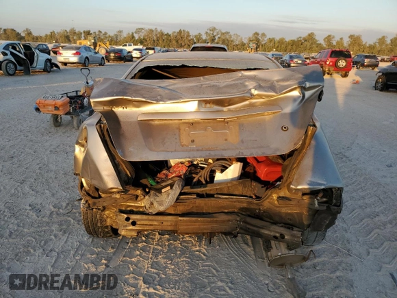 2003 Honda Civic LX with VIN 1HGEM21513L009200, listed as a Copart auction lot 77019464 with Not Provided miles and Salvage Title. Bid and sale history available at DreamBid. Image 6.