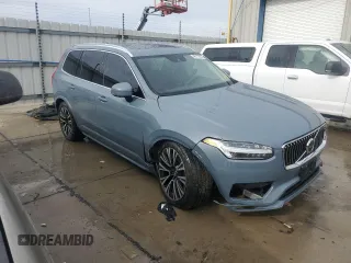 2020 Volvo XC90 Momentum with VIN YV4102PK4L1575186, listed as a Copart auction lot 46177035 with 73,170 mi miles and Salvage Title. Bid and sale history available at carsss.com. Image 4.
