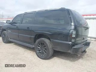 2005 GMC Yukon XL SLT with VIN 3GKFK16Z65G201702, listed as a IAAI auction lot 41482057 with Not Provided miles. Bid and sale history available at carsss.com. Image 3.