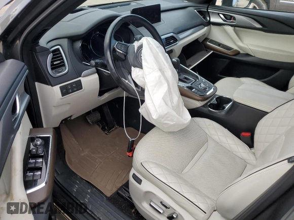 2023 Mazda CX-9 Signature с VIN JM3TCBEY2P0642851, выставлен на аукционе Copart как лот 42877495 с пробегом 43 141 миль миль и Списание • Salvage title. История ставок и продаж доступна на DreamBid. Изображение 8.