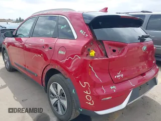 2017 Kia Niro LX with VIN KNDCB3LC1H5101819, listed as a IAAI auction lot 42064528 with 119,199 mi miles. Bid and sale history available at carsss.com. Image 3.