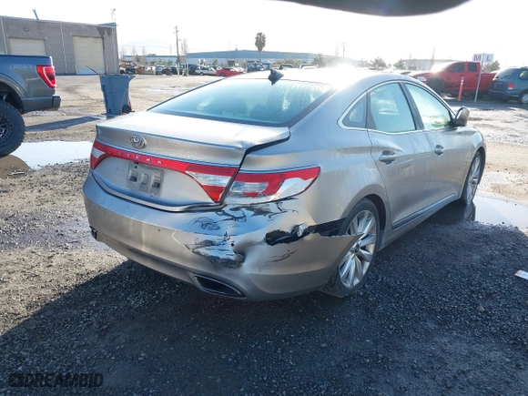 2013 Hyundai Azera with VIN KMHFH4JG3DA230844, listed as a IAAI auction lot 41817997 with 129,163 mi miles. Bid and sale history available at carsss.com. Image 6.
