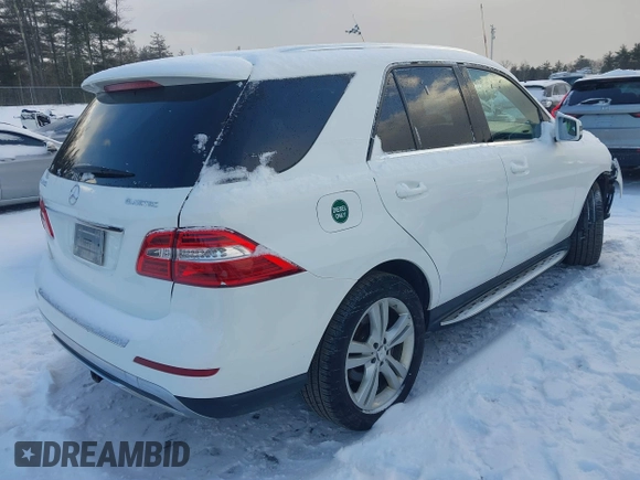 2014 Mercedes-Benz M 350 with VIN 4JGDA2EB2EA383991, listed as a IAAI auction lot 41478912 with 158,243 mi miles and . Bid and sale history available at DreamBid. Image 4.