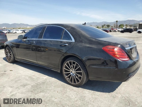 2015 Mercedes-Benz S 550 z VIN WDDUG8FBXFA194372, wystawiony jako Copart lot #49922285 z przebiegiem 111 507 mil mil oraz Szkoda całkowita • Salvage title. Historia ofert i sprzedaży dostępna na DreamBid. Obrazek 2.