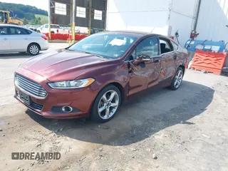 2015 Ford Fusion SE z VIN 3FA6P0T91FR202568, wystawiony jako IAAI lot #42596108 z przebiegiem 134 829 mil mil oraz . Historia ofert i sprzedaży dostępna na DreamBid. Obrazek 2.
