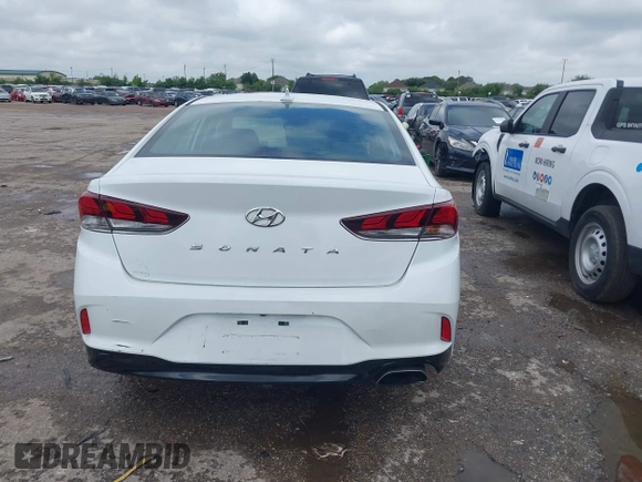 2018 Hyundai Sonata SEL with VIN 5NPE34AF8JH598317, listed as a IAAI auction lot 42214605 with 106,939 mi miles and . Bid and sale history available at carsss.com. Image 16.