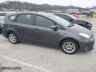 2015 Toyota Prius v Two with VIN JTDZN3EU3FJ018680, listed as a IAAI auction lot 41542149 with 224,611 mi miles. Bid and sale history available at carsss.com. Image 1.
