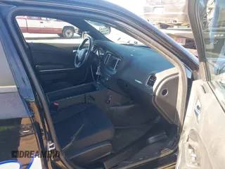 2022 Dodge Charger Police with VIN 2C3CDXAT3NH109952, listed as a IAAI auction lot 40919989 with 19,169 mi miles and . Bid and sale history available at DreamBid. Image 5.