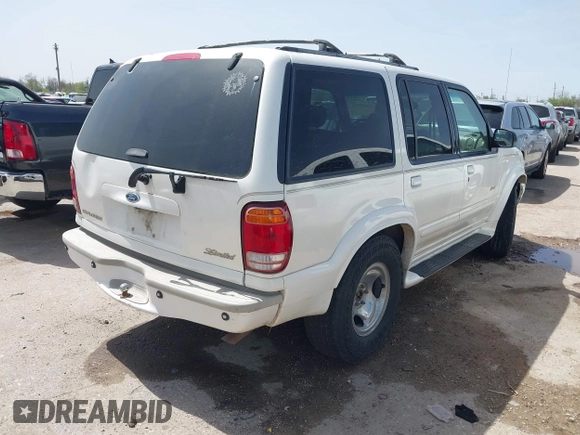 2000 Ford Explorer with VIN 1FMZU75E7YZA75919, listed as a IAAI auction lot 41809772 with 244,787 mi miles and . Bid and sale history available at DreamBid. Image 4.