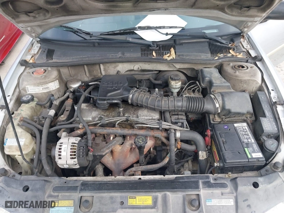 2000 Chevrolet Cavalier with VIN 1G1JC1241Y7112786, listed as a IAAI auction lot 41362690 with 280,225 mi miles. Bid and sale history available at carsss.com. Image 10.