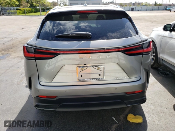 2022 Lexus NX with VIN 2T2GDCAZ2NC002813, listed as a Copart auction lot 49075753 with 5,106 mi miles. Bid and sale history available at carsss.com. Image 6.