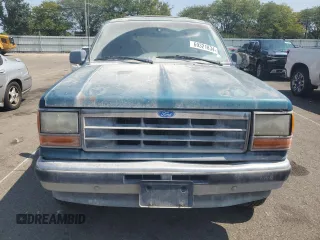1994 Ford Explorer Eddie Bauer z VIN 1FMDU34X2RUD14846, wystawiony jako Copart lot #69321834 z przebiegiem 223 648 mil mil oraz Czysty tytuł • Clean title. Historia ofert i sprzedaży dostępna na DreamBid. Obrazek 5.