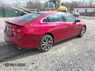 2020 Chevrolet Malibu RS with VIN 1G1ZG5ST4LF085250, listed as a IAAI auction lot 42018772 with 13,736 mi miles and . Bid and sale history available at DreamBid. Image 4.