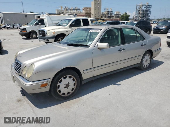 1999 Mercedes-Benz E-Class with VIN WDBJF65H2XA796192, listed as a Copart auction lot 64326604 with 237,141 mi miles and Clean Title. Bid and sale history available at carsss.com. Image 1.