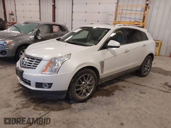 2015 Cadillac SRX Premium Collection with VIN 3GYFNGE32FS564168, listed as a IAAI auction lot 41355787 with 182,949 mi miles. Bid and sale history available at carsss.com. Image 17.