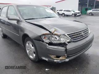 2003 Toyota Avalon XL with VIN 4T1BF28B93U337672, listed as a IAAI auction lot 41626441 with 240,787 mi miles and . Bid and sale history available at carsss.com. Image 6.