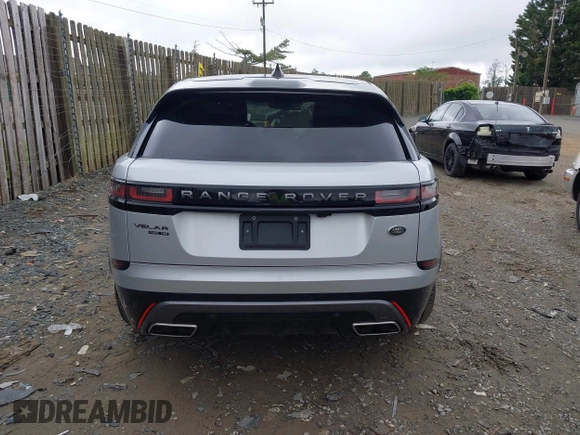 2018 Land Rover Range Rover Velar R-Dynamic HSE z VIN SALYM2RV0JA742422, wystawiony jako IAAI lot #42168647 z przebiegiem 65 298 mil mil oraz . Historia ofert i sprzedaży dostępna na DreamBid. Obrazek 16.