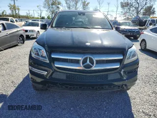2013 Mercedes-Benz GL with VIN 4JGDF2EEXDA155988, listed as a Copart auction lot 82032914 with 144,795 mi miles and Clean Title. Bid and sale history available at carsss.com. Image 5.